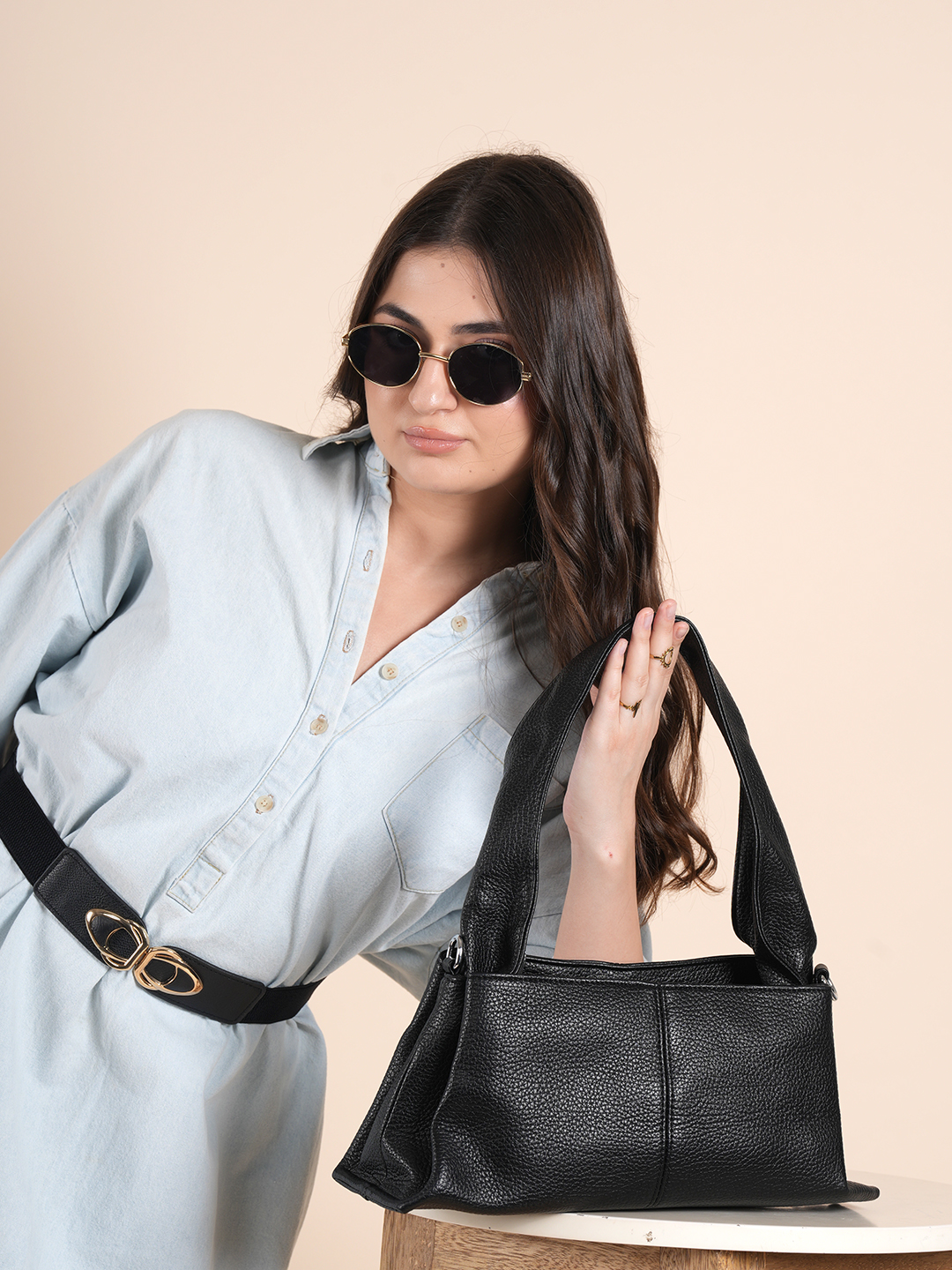 arnica shoulder bag
